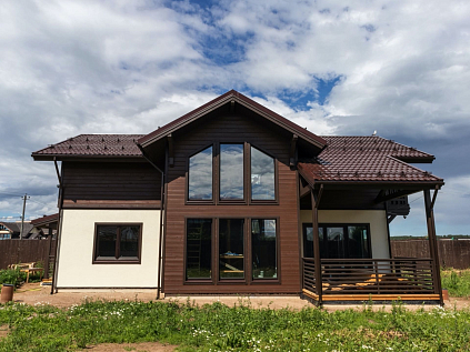 Купить Металлочерепица МП Ламонтерра / Монтеррей, Викинг / Viking 0,45 цвет RAL8017 Темно-коричневый - изображение 2